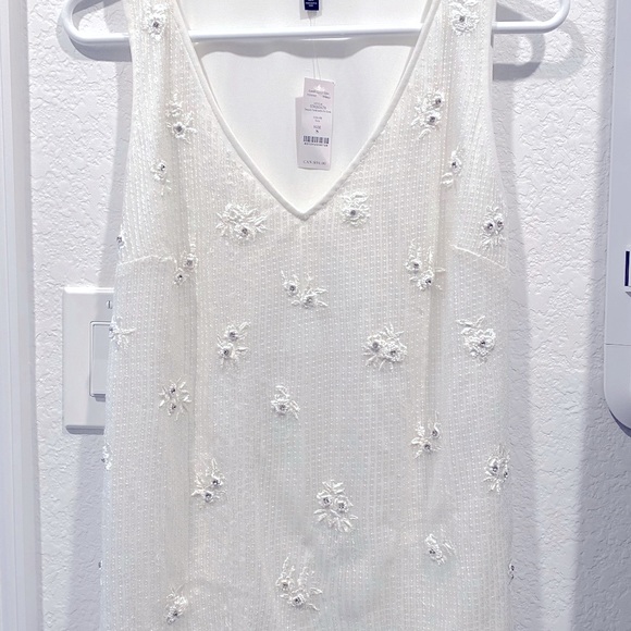 NWT WHBM Sequin Tank with Floral Embroidery - Picture 7 of 9